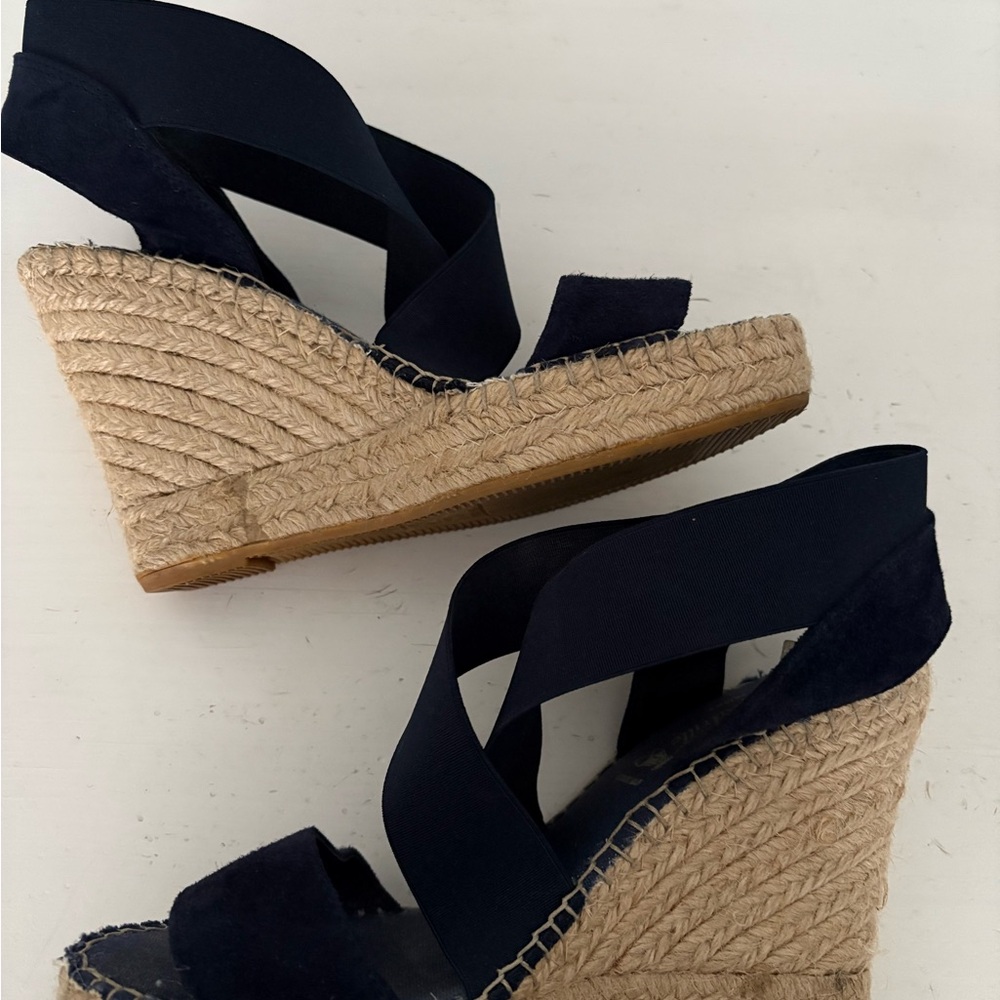 Classic Navy Blue Espadrilles with Natural Sole